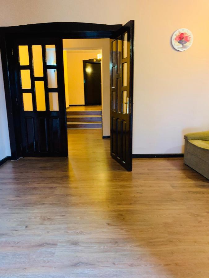Motel Restaurant Lowe Deva Eksteriør billede