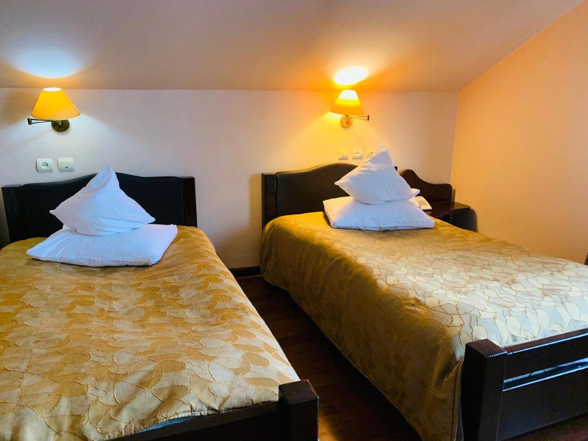 Motel Restaurant Lowe Deva Eksteriør billede